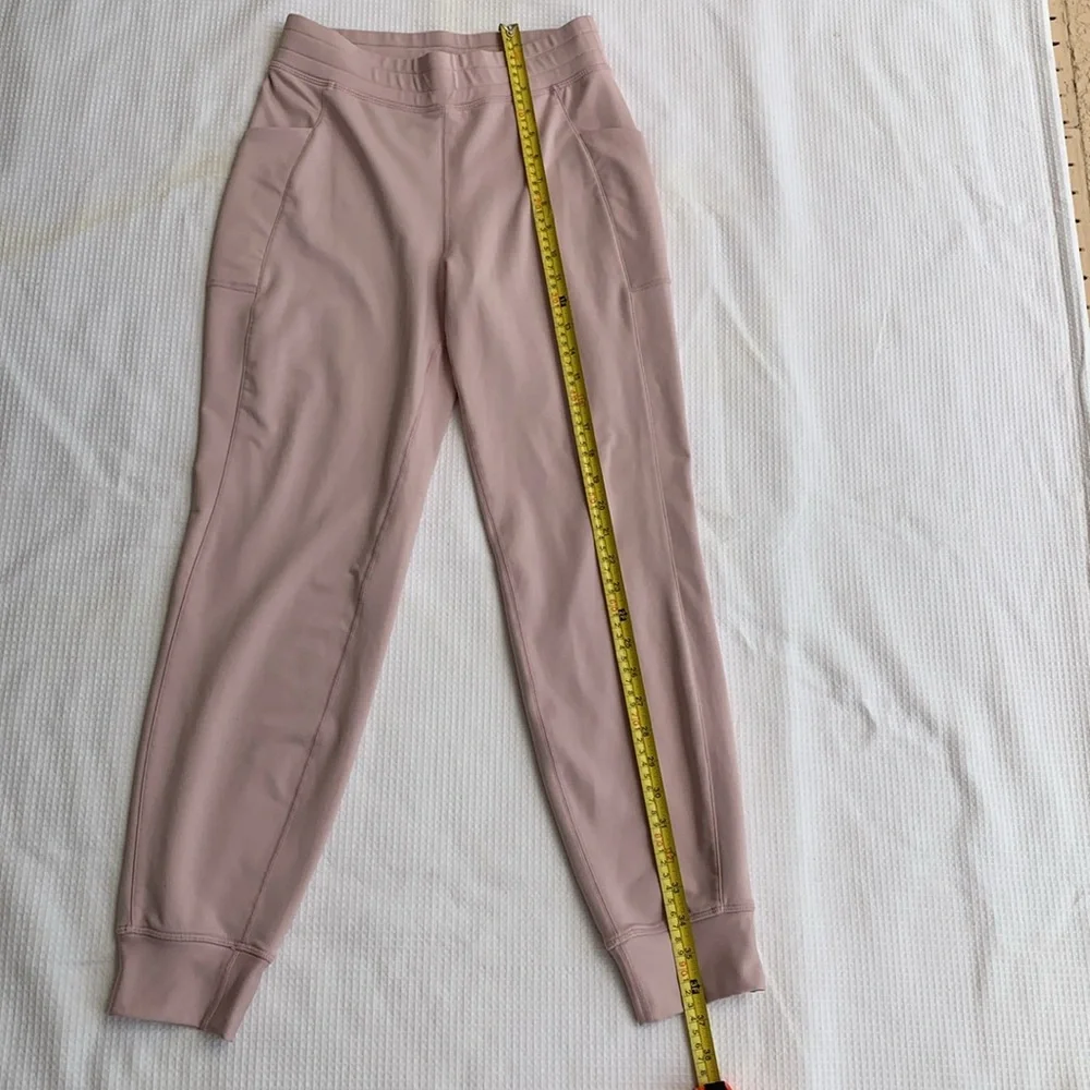 Fabletics joggers with size pockets lilac color size xs